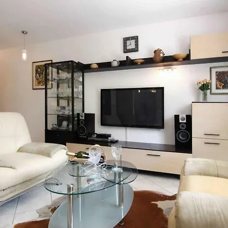 In - Riviera 46480 Apartment Split