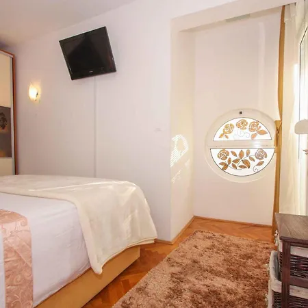 In - Riviera 46480 Apartment Split